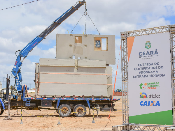 Gestão Municipal participa da entrega dos certificados do Programa Entrada Moradia em Itaitinga